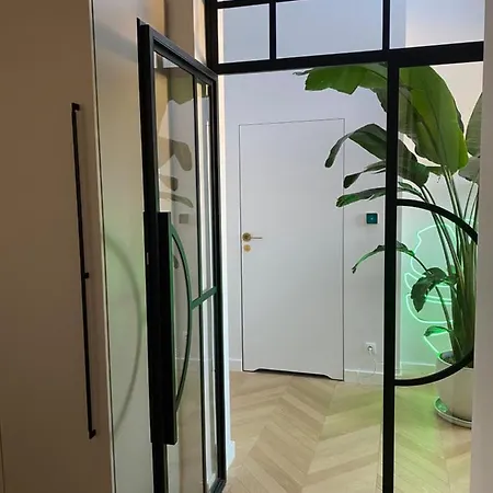 Urban Penthouse Free Parking I Rowery Apartment