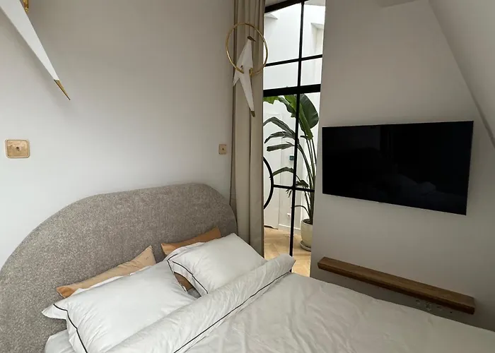 Urban Penthouse Free Parking I Rowery 아파트